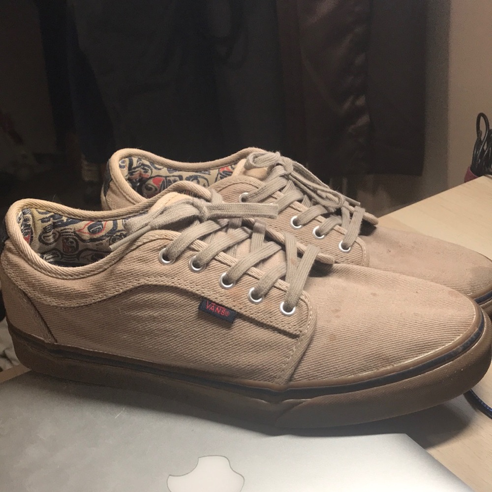 VANS CHUKKA LOW SIZE 12